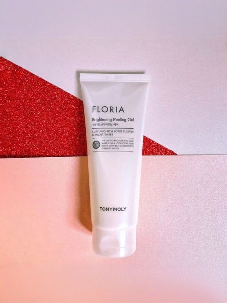 Floria Пилинг гель 150мл