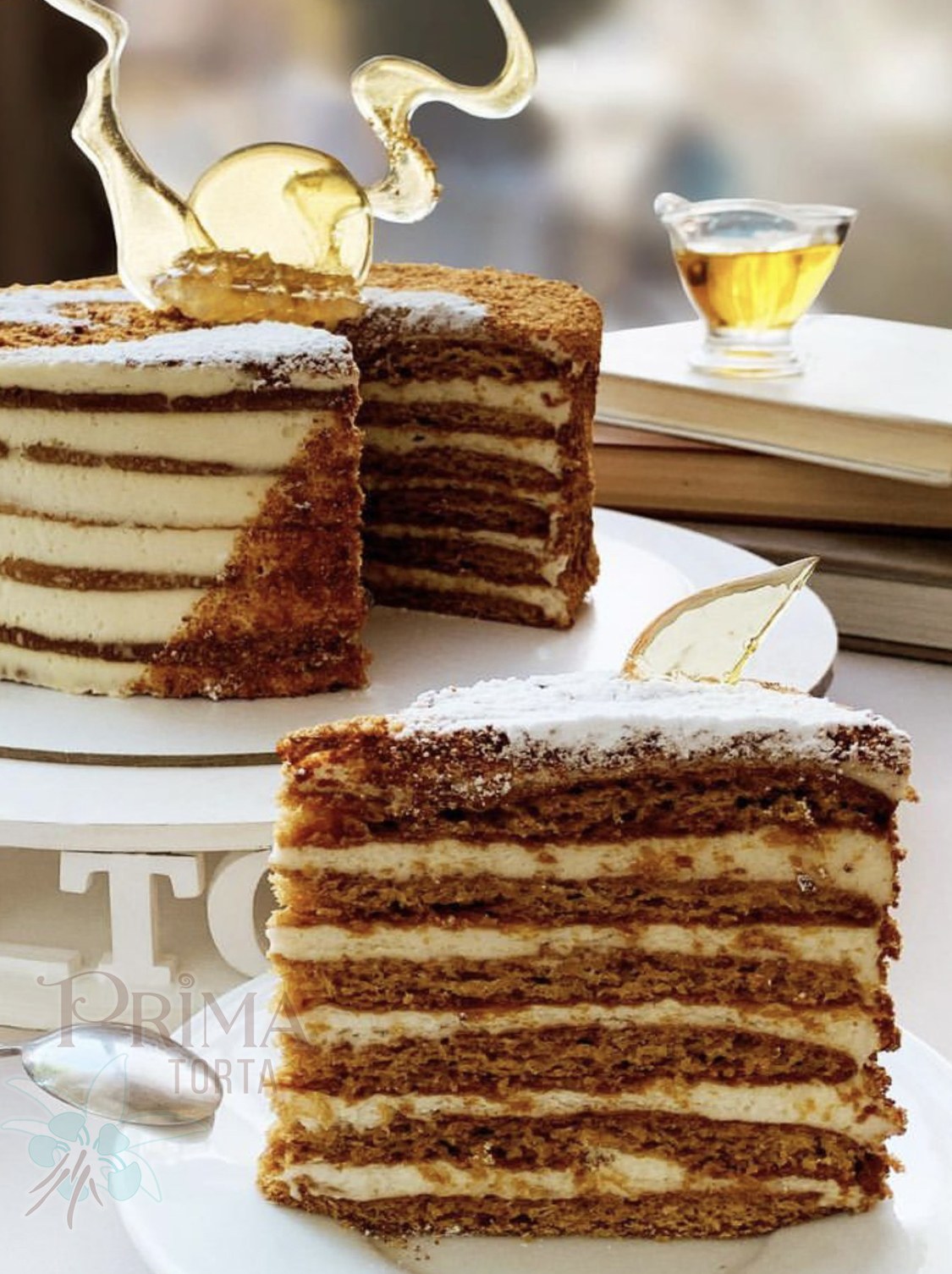 Sardor Cake Rina Медовик в контейнере 1шт