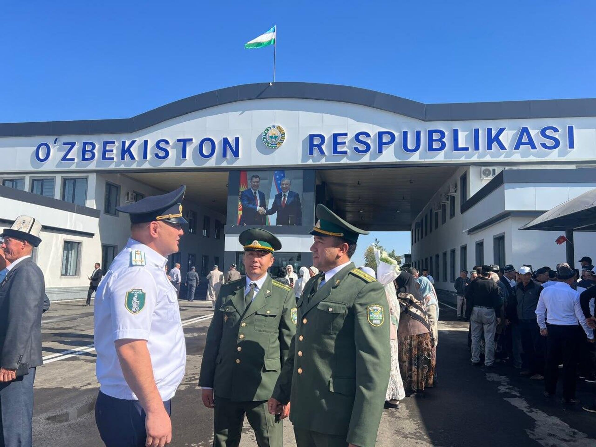 AZ Qorasuv 1кг