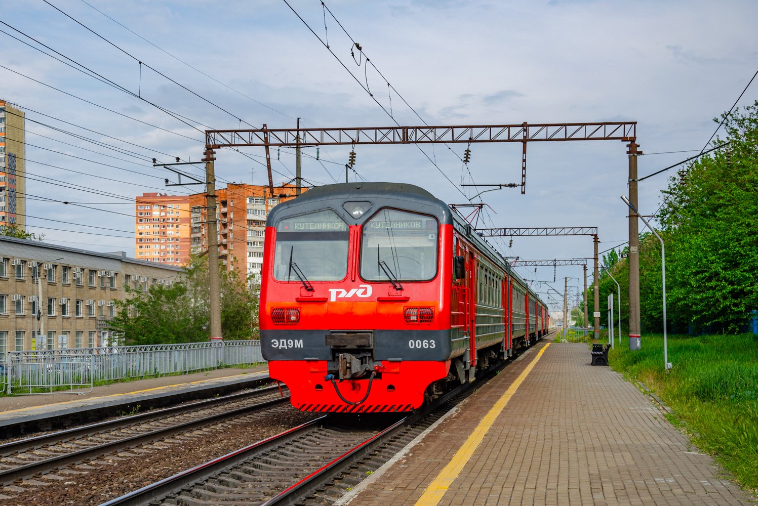 Поезд 63-0063